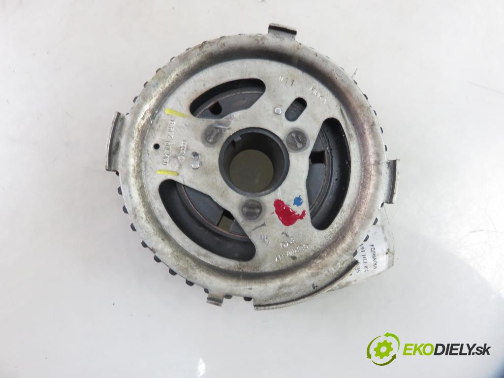 SEAT ALTEA (5P1) MINIVAN 2004 103,00 2.0 TDI 16V - BKD 1968,00 řemenice vačky VAČKOVÁ HŘÍDEL: 03G109239B ; 038109111E