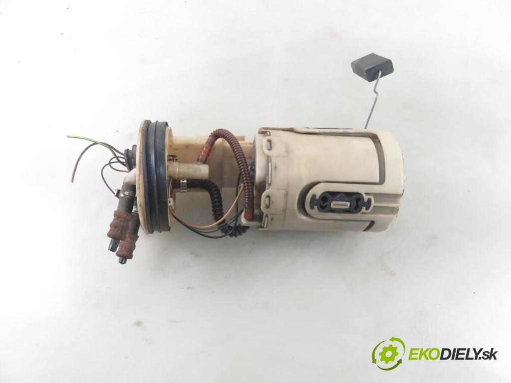 VW PASSAT B5 (3B2) SEDAN 1999 110,00 1.8 T - APU 1781,00 pumpa paliva 8E0919051