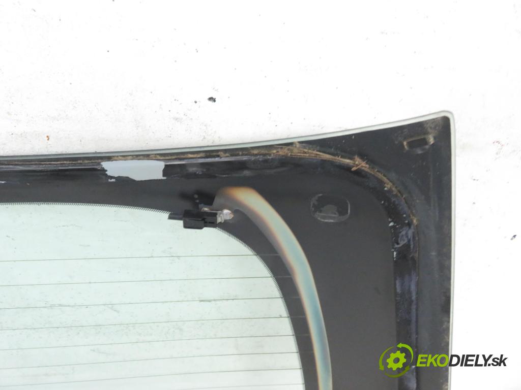 MAZDA 2 (DE_, DH_) HB 2010 50,00 1.4 MZR-CD - Y404 1399,00 okno ZADNÍ: kapota