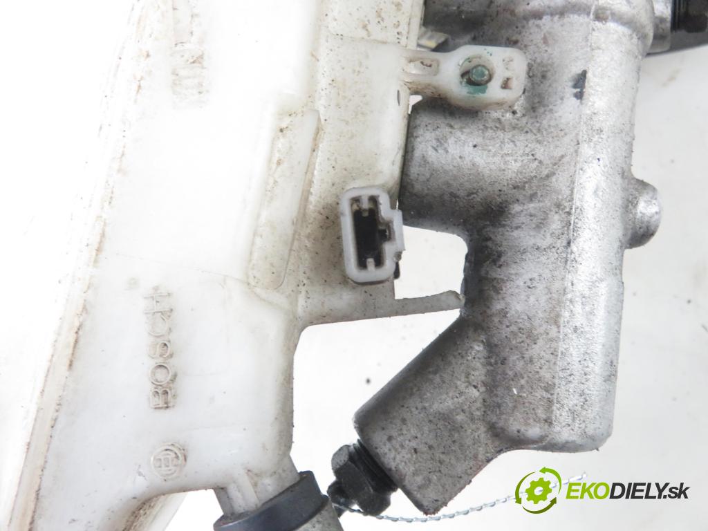 TOYOTA COROLLA Verso (ZER_, ZZE12_, R1_) MINIVAN 2006 100,00 2.2 D-4D (AUR10_) - 2AD-FTV 2231,00 Posilovač 0204024806 ; 472000F030 (Servočerpadlá, pumpy riadenia)