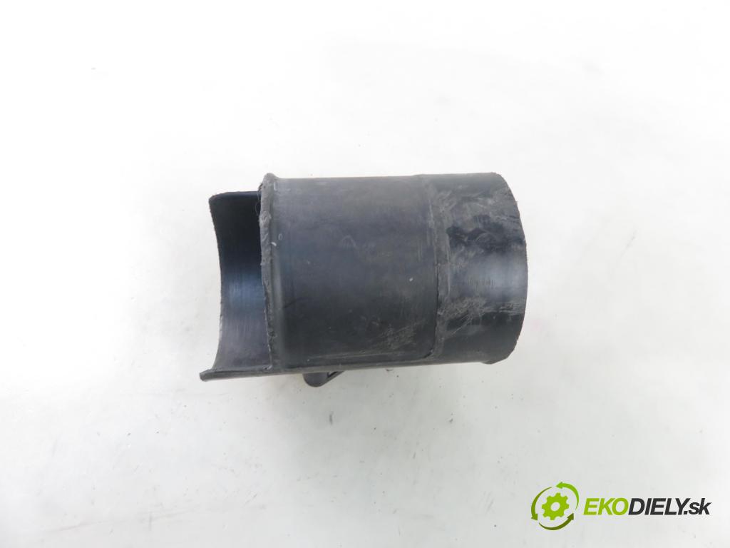 TOYOTA COROLLA Verso (ZER_, ZZE12_, R1_) MINIVAN 2006 100,00 2.2 D-4D (AUR10_) - 2AD-FTV 2231,00 váha vzduchu vzduchu 222040N010 ; MB1974003070