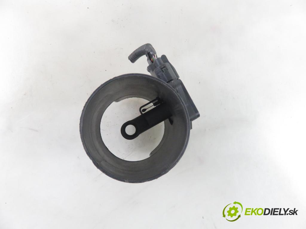 TOYOTA COROLLA Verso (ZER_, ZZE12_, R1_) MINIVAN 2006 100,00 2.2 D-4D (AUR10_) - 2AD-FTV 2231,00 váha vzduchu vzduchu 222040N010 ; MB1974003070