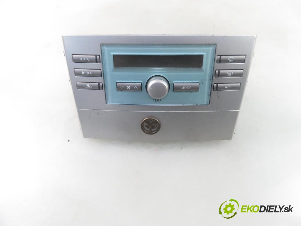 TOYOTA COROLLA Verso (ZER_, ZZE12_, R1_) MINIVAN 2006 100,00 2.2 D-4D (AUR10_) - 2AD-FTV 2231,00 Panel kúrenia KLIMATRONIK 559020F010C ; 6D072F5J