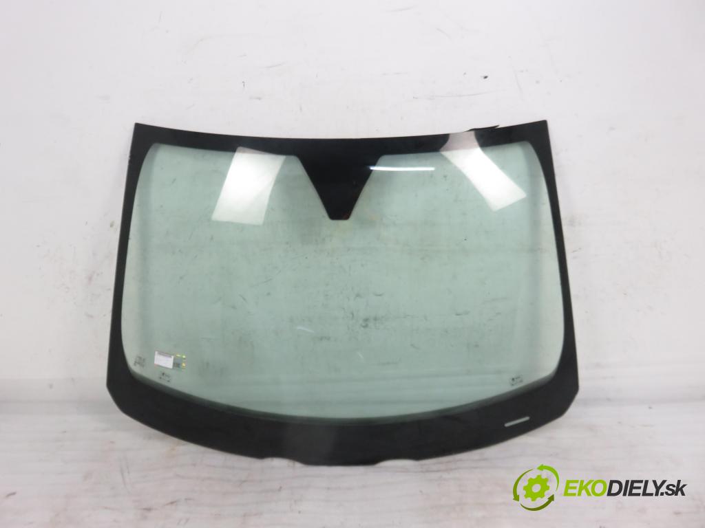 VOLVO V50 (MW) KOMBI 2004 100,00 2.0 D 136 - D 4204 T (PSA) 1997,00 okno PŘEDNÍ