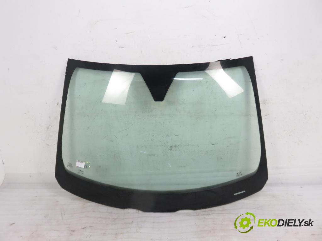 VOLVO V50 (MW) KOMBI 2004 100,00 2.0 D 136 - D 4204 T (PSA) 1997,00 okno PŘEDNÍ