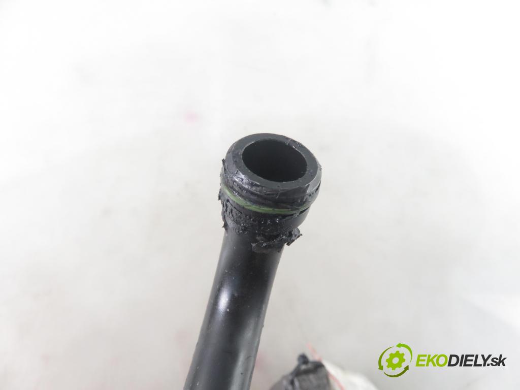 MERCEDES-BENZ SPRINTER 4-t Platforma / podwozie (904) KABINA/PLATFORMA 1999 58,00 2.3D 408 D - OM 601.943 2299,00 Obal filtra oleja 6011803110 (Obaly filtrov oleja)