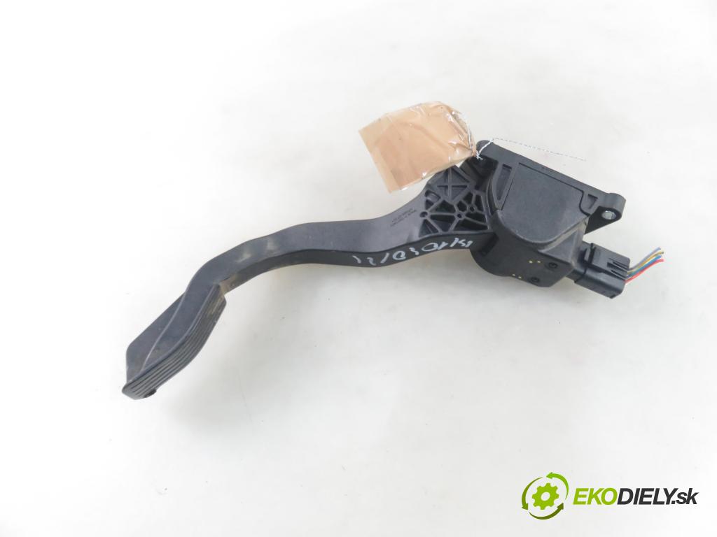 PEUGEOT 206 liftback (2A/C) HB 2007 50,00 1.4 HDi 8V 70 - 8HZ 1398,00 Potenciometer plynu 9659449880 ; 0280755074 (Pedále)