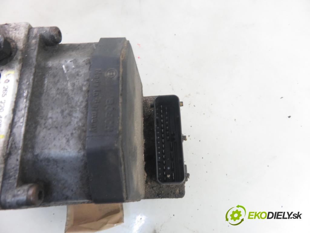 AUDI A6 (4B2, C5) SEDAN 1998 81,00 1.9 TDI - AFN 1896,00 Pumpa ABS 0273004283 ; 0265220405 (Pumpy ABS)
