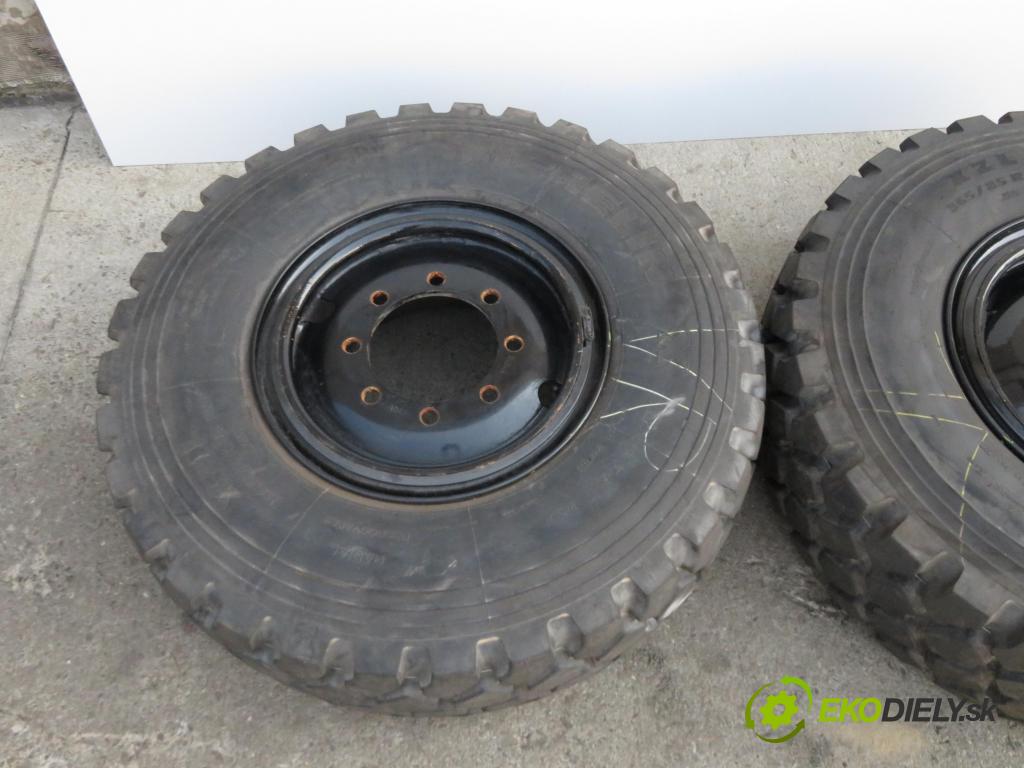 MAN L2000 WYWROTKA 2000 114,00 10.153 4,50 Koleso / KOLA: / plechové