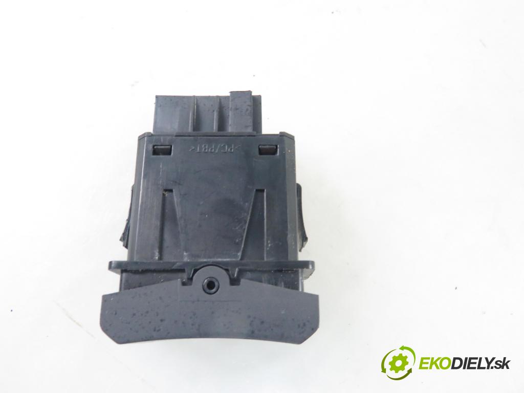 DAF CF CIĄGNIK SIODŁOWY 2018 355,00 FT 480 MX-13 355 H2 12902,00 vypínač / prepínač 2141402