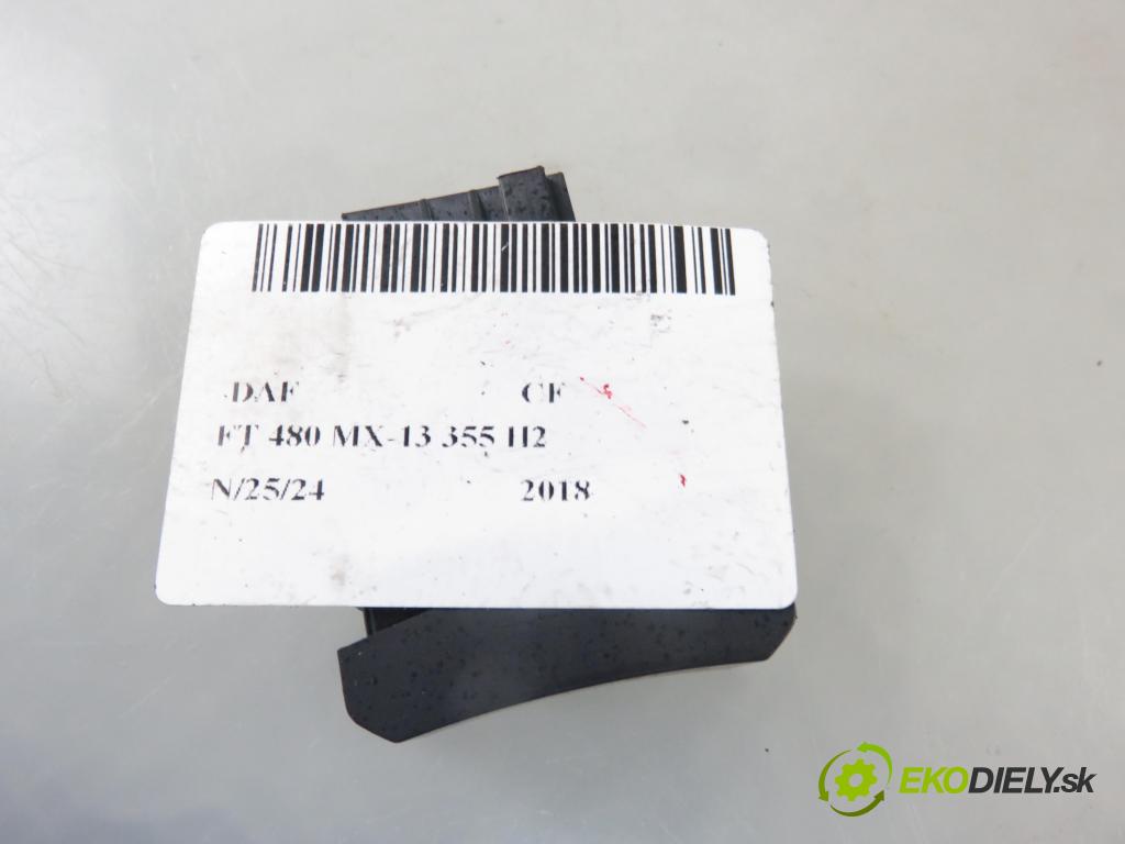 DAF CF CIĄGNIK SIODŁOWY 2018 355,00 FT 480 MX-13 355 H2 12902,00 vypínač / prepínač 2141402