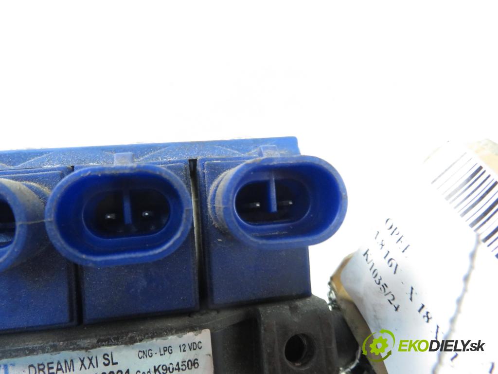 OPEL ASTRA G coupe (F07_) COUPE 2000 85,00 1.8 16V - X 18 XE1 1796,00 Lišta vstrekovacia LPG 110R000140 ; 67R010199