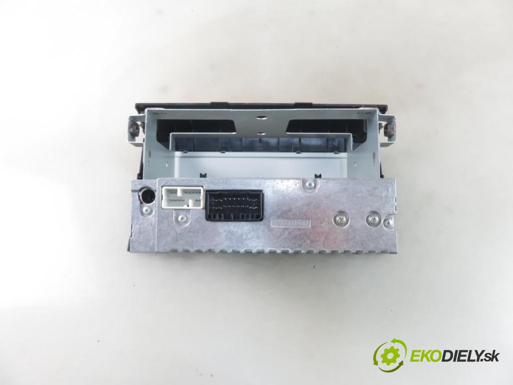 SUZUKI SWIFT III (MZ, EZ) HB 2007 67,00 1.3 91 - M13A 1328,00 RADIO CD 3910162J30