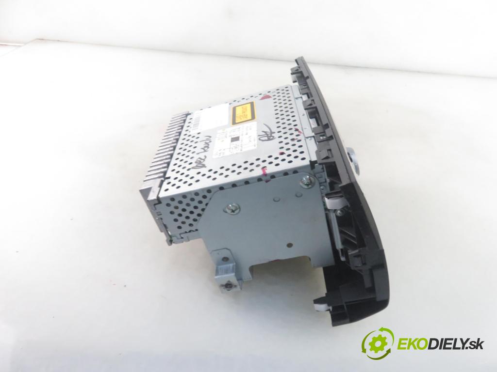 SUZUKI SWIFT III (MZ, EZ) HB 2007 67,00 1.3 91 - M13A 1328,00 RADIO CD 3910162J30