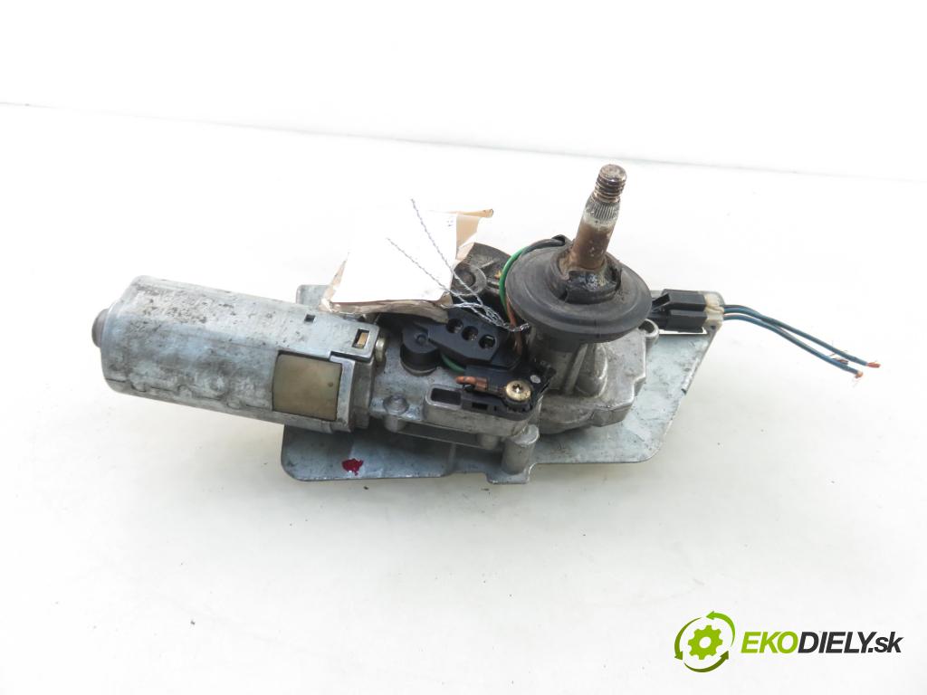 MITSUBISHI SPACE STAR nadwozie wielkoprzestrzenne (MPV) (DG_A) MINIVAN 2002 85,00 1.9 DI-D 116 -F9Q2 1870,00 Motorček stierače zadné 0390206515