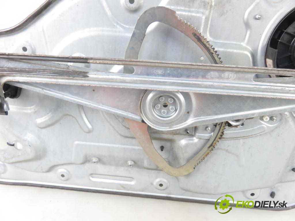 VOLVO V50 (MW) KOMBI 2004 100,00 2.0 D 136 - D 4204 T (PSA) 1997,00 mechanismus oken 8679080 ; 30737675 ; 0682156