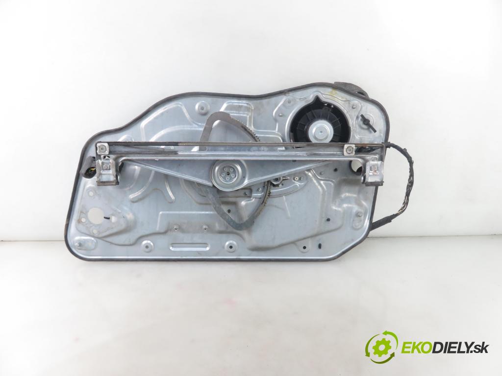 VOLVO V50 (MW) KOMBI 2004 100,00 2.0 D 136 - D 4204 T (PSA) 1997,00 mechanismus oken 8679080 ; 30737675 ; 0682156