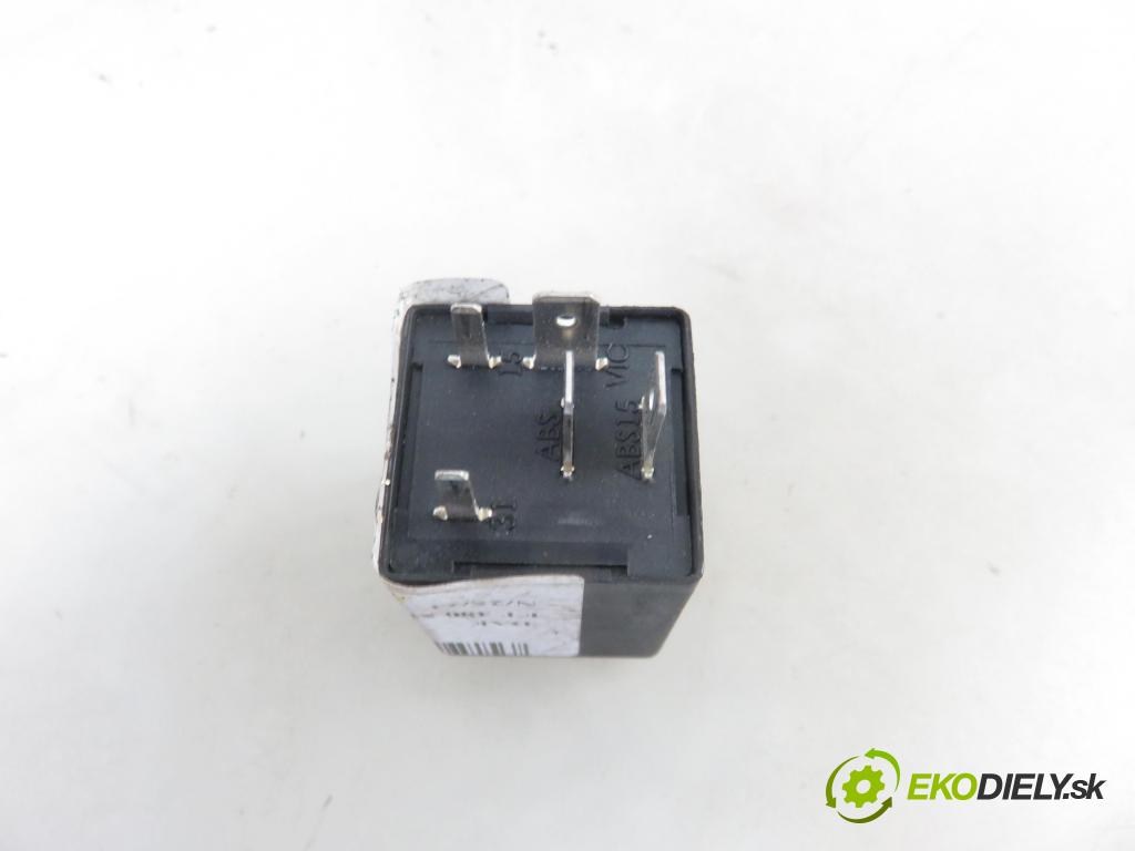 DAF CF CIĄGNIK SIODŁOWY 2018 355,00 FT 480 MX-13 355 H2 12902,00 RELÉ: 1674434