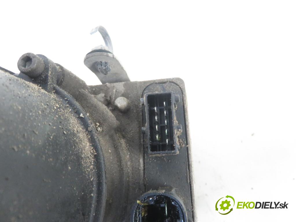 CITROEN C4 I (LC_) HB 2006 80,00 1.6 HDi 109 - 9HZ (DV6TED4) 1560,00 Pumpa servočerpadlo 9681545980