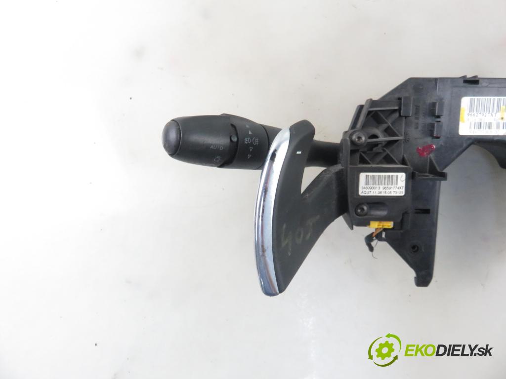 CITROEN C4 I (LC_) HB 2006 80,00 1.6 HDi 109 - 9HZ (DV6TED4) 1560,00 páčka/prepínač 96627927XT