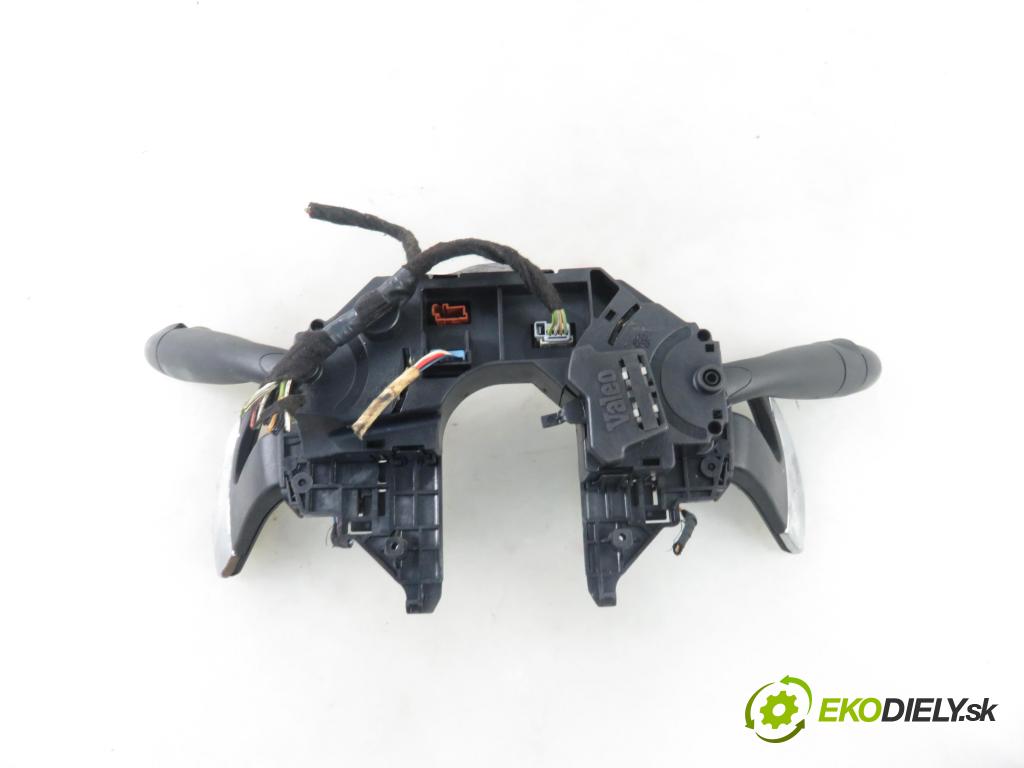 CITROEN C4 I (LC_) HB 2006 80,00 1.6 HDi 109 - 9HZ (DV6TED4) 1560,00 páčka/prepínač 96627927XT