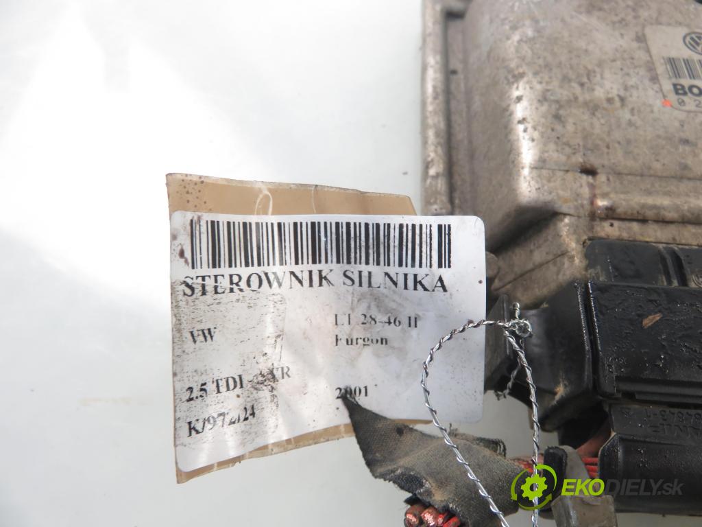 VW LT 28-46 II Skrzynia (2DA, 2DD, 2DH) FURGON 2001 80,00 2.5 TDI - ANJ 2461,00 Riadiaca jednotka Motor 074906018H ; 0281010407