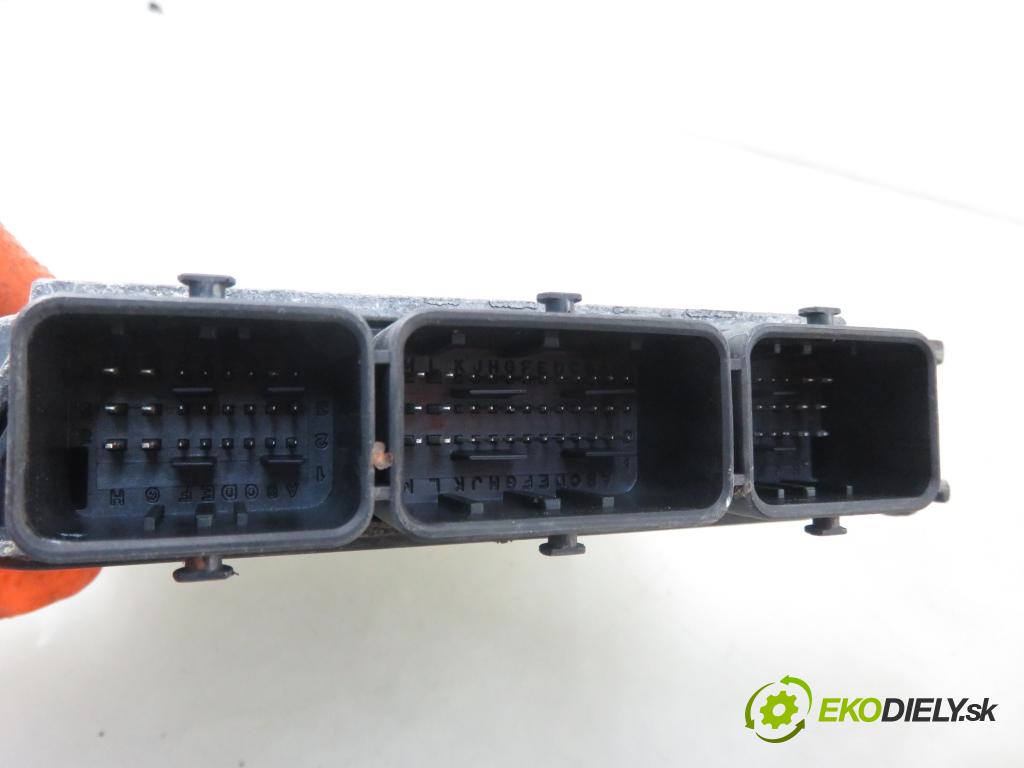 PEUGEOT 206 liftback (2A/C) HB 2004 440,00 1.1 i - HFX (TU1JP) 1124,00 Riadiaca jednotka Motor IAW48P276 ; 9648620880