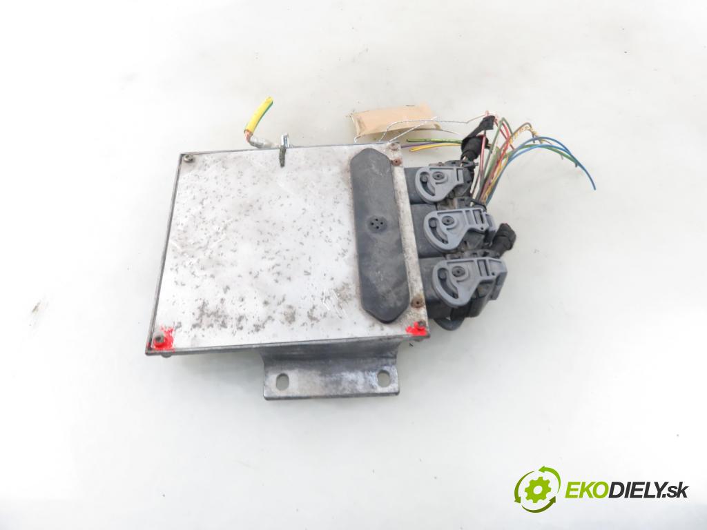 PEUGEOT 206 liftback (2A/C) HB 2004 440,00 1.1 i - HFX (TU1JP) 1124,00 Riadiaca jednotka Motor IAW48P276 ; 9648620880