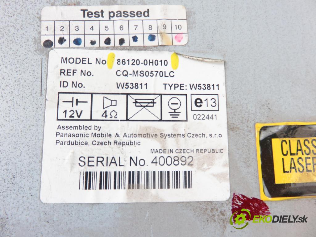 TOYOTA AYGO (_B1_) HB 2006 50,00 1.0 68 - 1KR-FE 998,00 RADIO CD 861200H010