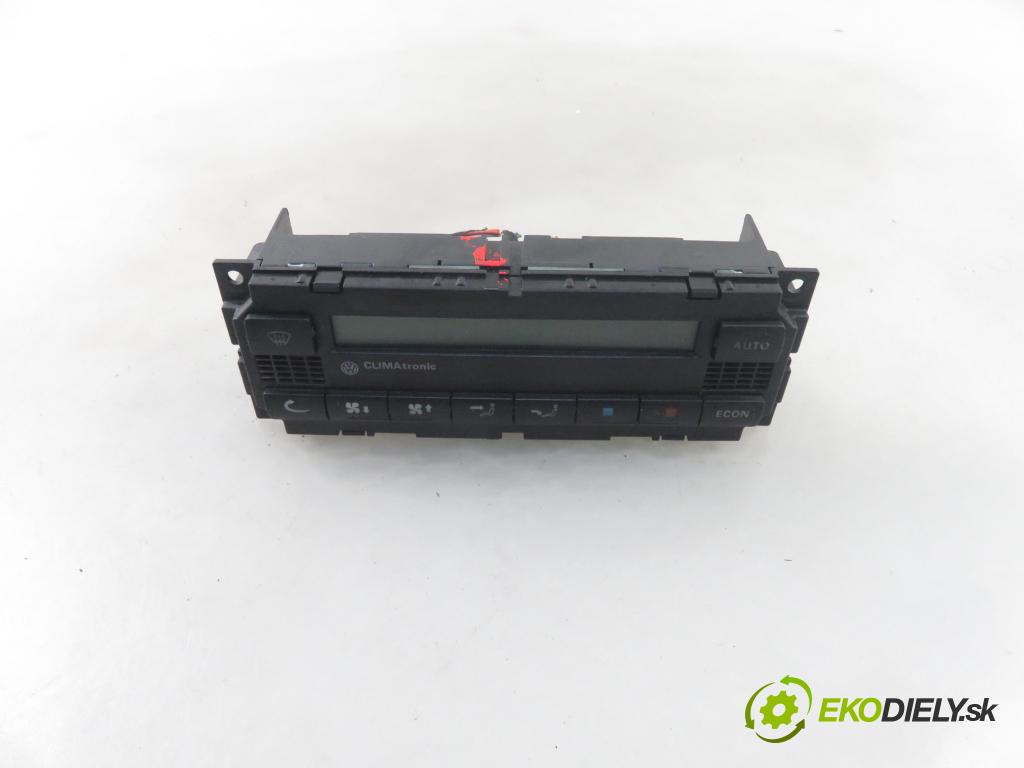 VW BORA Variant (1J6) KOMBI 2002 74,00 1.9 TDI - AXR 1896,00 Panel topení KLIMATRONIK