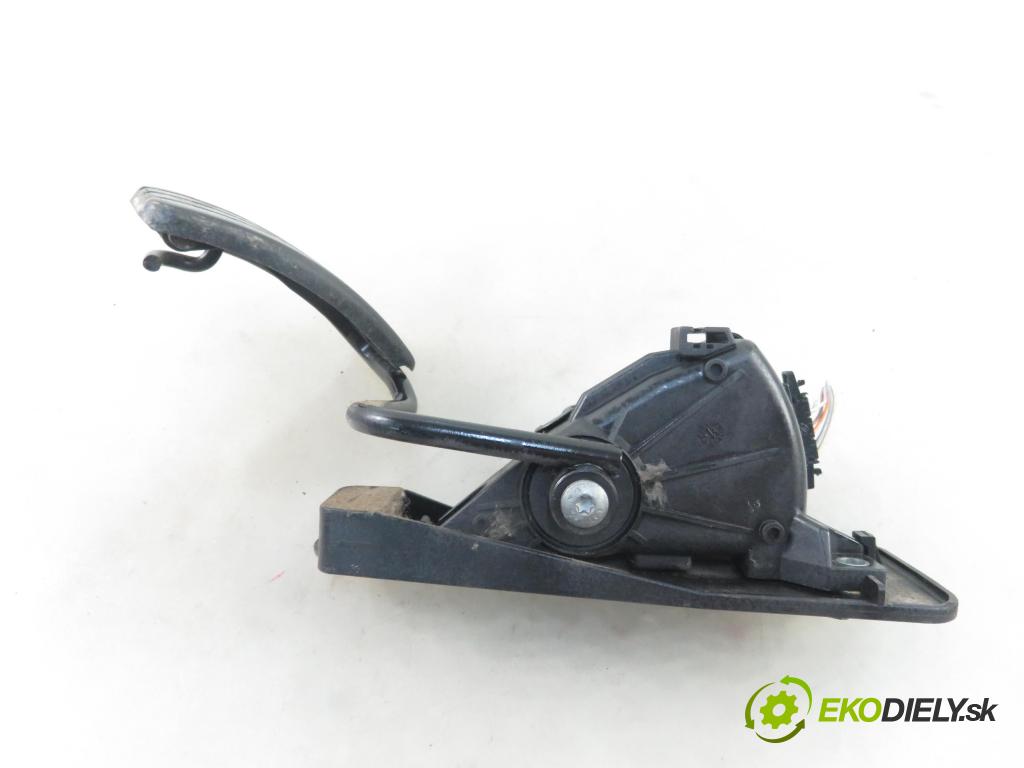 RENAULT ESPACE IV (JK0/1_) VAN 2004 85,00 1.9 dCi 116 - F9Q 820 1870,00 Potenciometer plynu 8200007512 ; 6PV00811922 (Pedále)