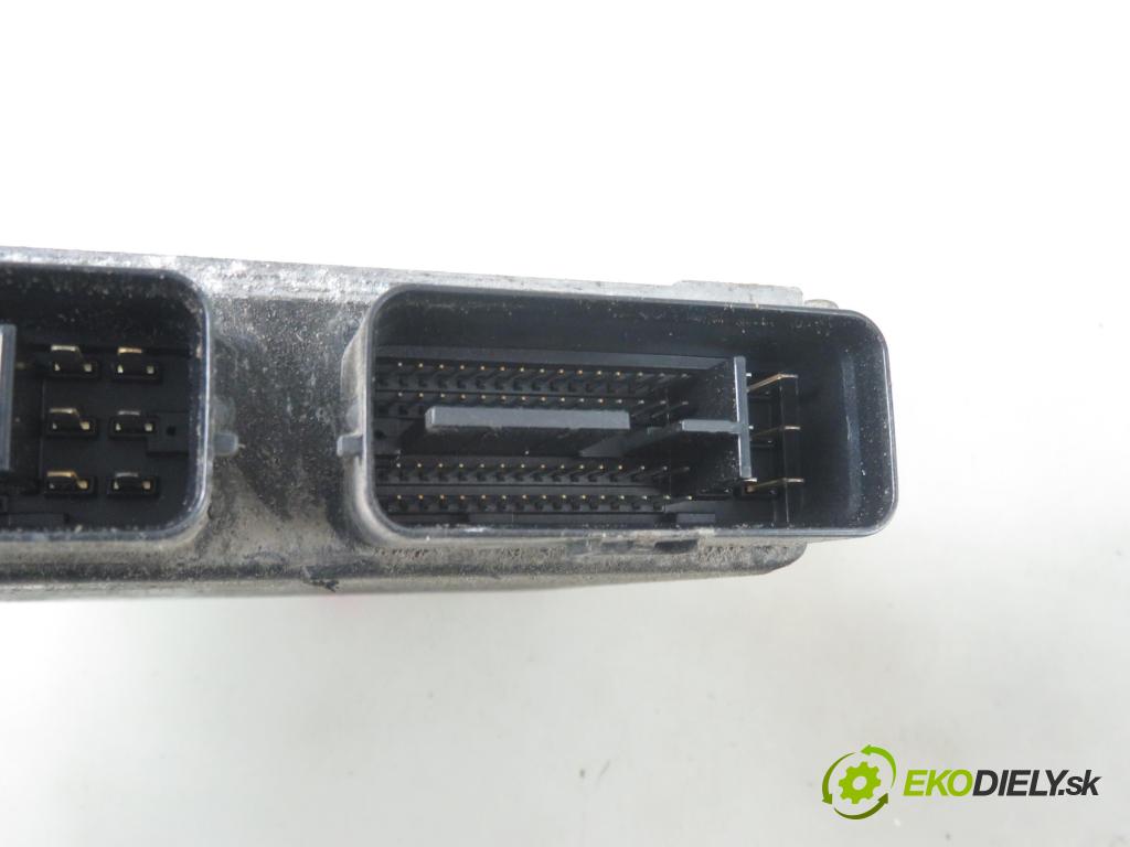 MITSUBISHI COLT VI (Z3_A, Z2_A) HB 2009 70,00 1.3 MIVEC 95 - 4A90 1332,00 Riadiaca jednotka Motor 1860115600 ; 1860B156