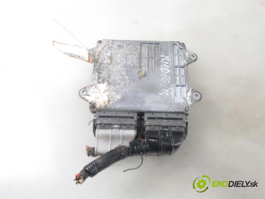 MITSUBISHI COLT VI (Z3_A, Z2_A) HB 2009 70,00 1.3 MIVEC 95 - 4A90 1332,00 Riadiaca jednotka Motor 1860115600 ; 1860B156