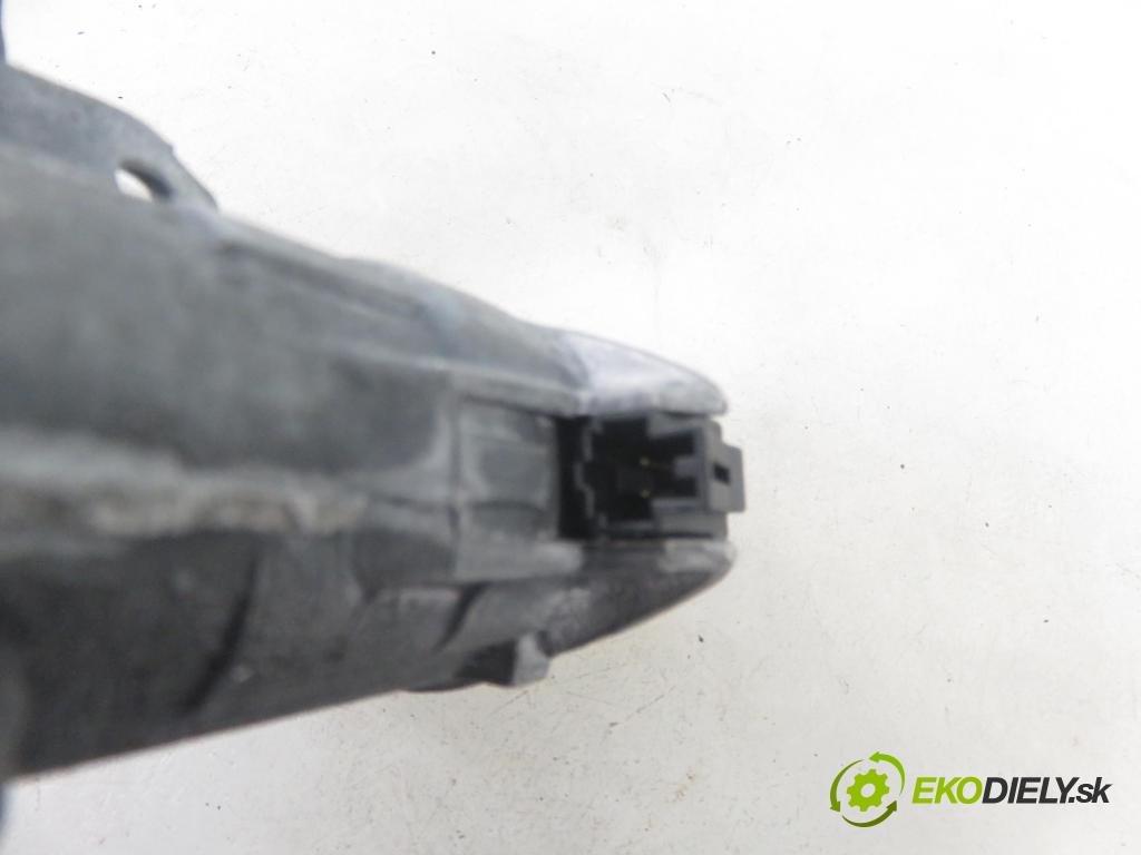 SKODA FABIA II (542) HB 2007 44,00 1.2 - BBM 1198,00 spinačka 4B0905851C (Spínacie skrinky a kľúče)