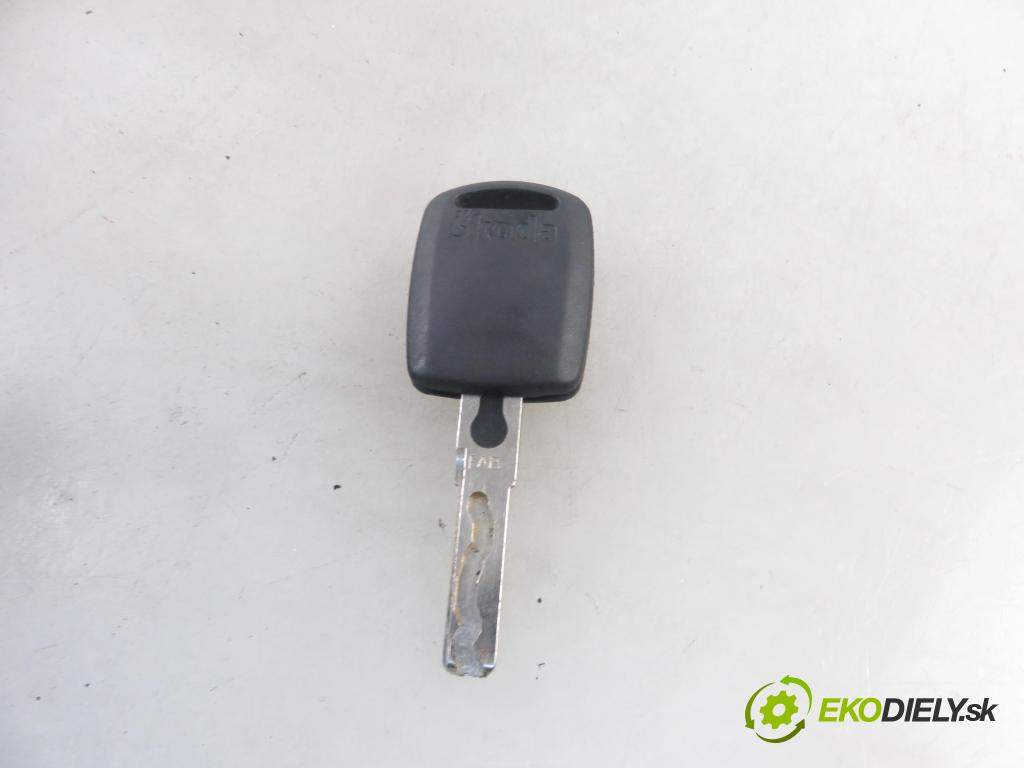 SKODA FABIA II (542) HB 2007 44,00 1.2 - BBM 1198,00 spinačka 4B0905851C (Spínacie skrinky a kľúče)