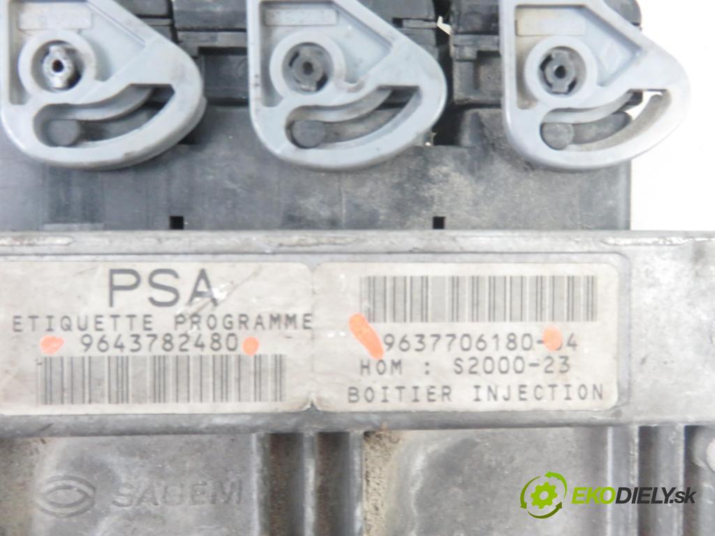 PEUGEOT 206 liftback (2A/C) HB 2000 55,00 1.4 75 - KFW 1360,00 Riadiaca jednotka Motor 9643782480 ; 9637706180