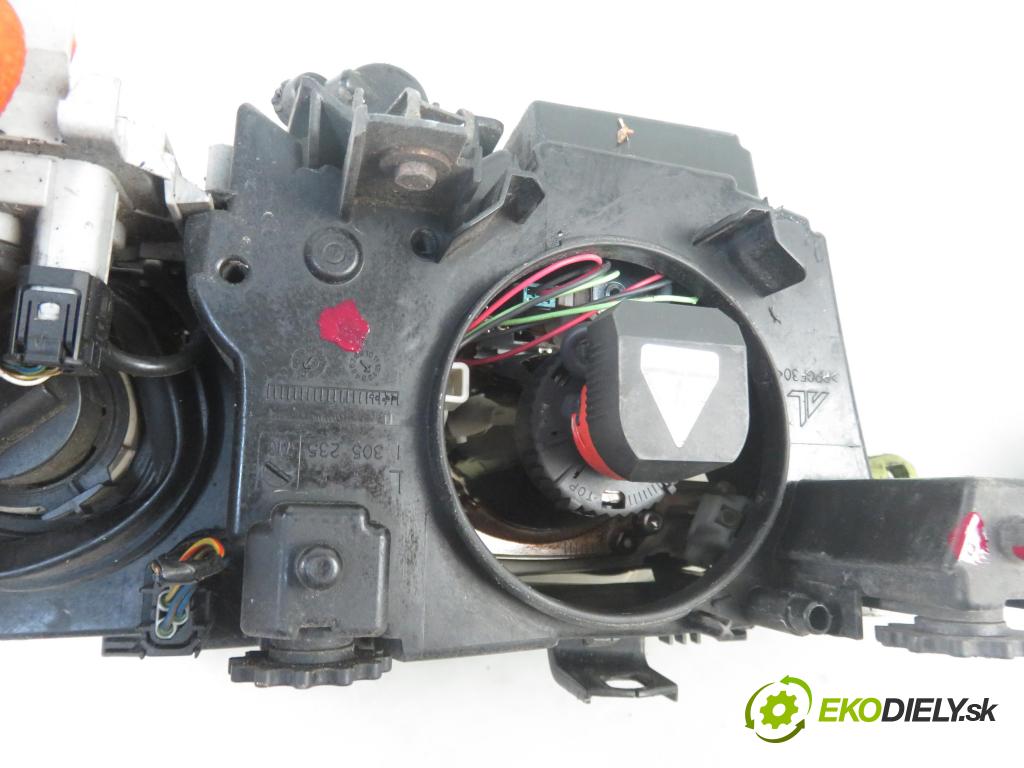BMW 3 Touring (E46) KOMBI 2002 135,00 330 d - M57 D30 184 (306D1) 2926,00 Svetlo LP