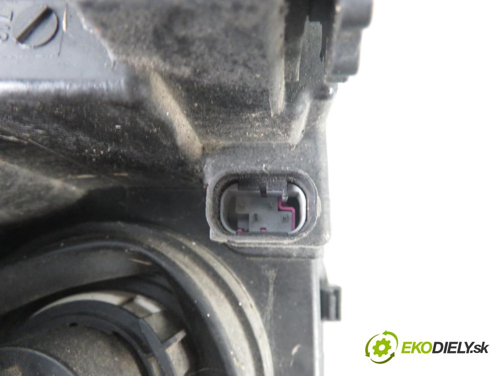 BMW 3 Touring (E46) KOMBI 2002 135,00 330 d - M57 D30 184 (306D1) 2926,00 Svetlo LP