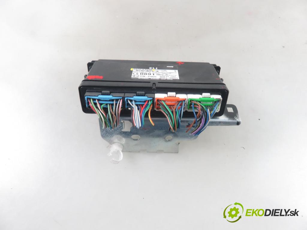 SUBARU IMPREZA liftback (GR, GH, G3) HB 2009 110,00 2.0 D AWD - EE20Z 1998,00 MODUL komfortu 88281FG230