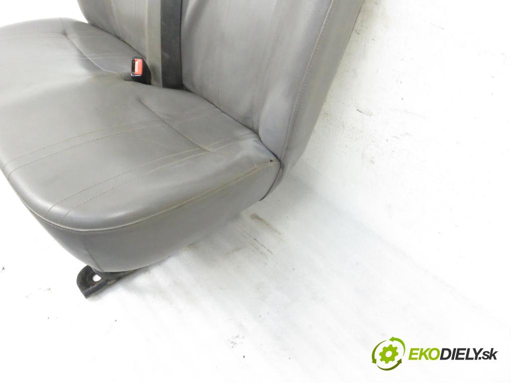 FORD TRANSIT TOURNEO Autobus (FC_ _) BUS 2002 74,00 2.0 DI 100 - ABFA 1998,00 Sedadlo CESTUJÚCI/PP