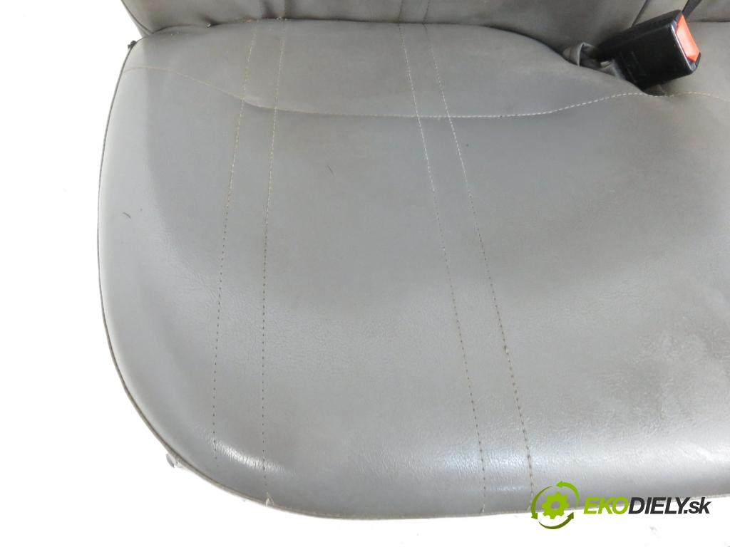 FORD TRANSIT TOURNEO Autobus (FC_ _) BUS 2002 74,00 2.0 DI 100 - ABFA 1998,00 Sedadlo CESTUJÚCI/PP