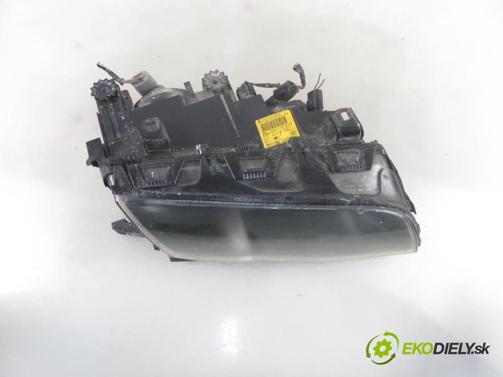BMW 3 Touring (E46) KOMBI 2001 135,00 330 d - M57 D30 184 (306D1) 2926,00 Svetlo PP 6902746