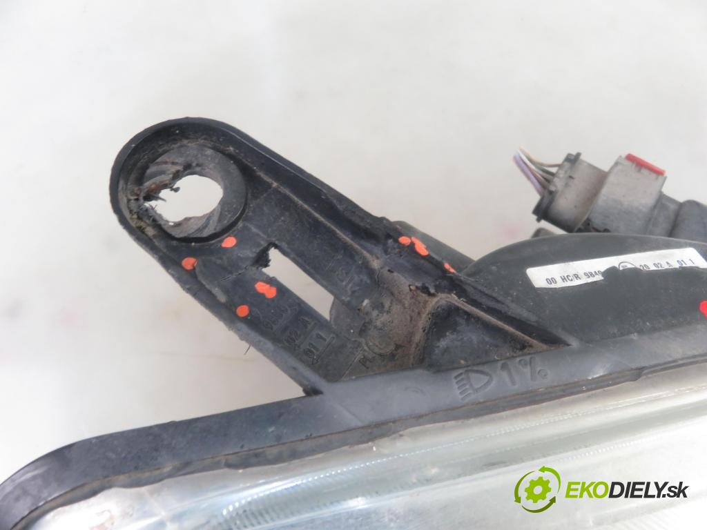 PEUGEOT PARTNER Combispace (5F) KOMBIVAN 2004 51,00 1.9 D - WJY (DW8B) 1868,00 Svetlo PP
