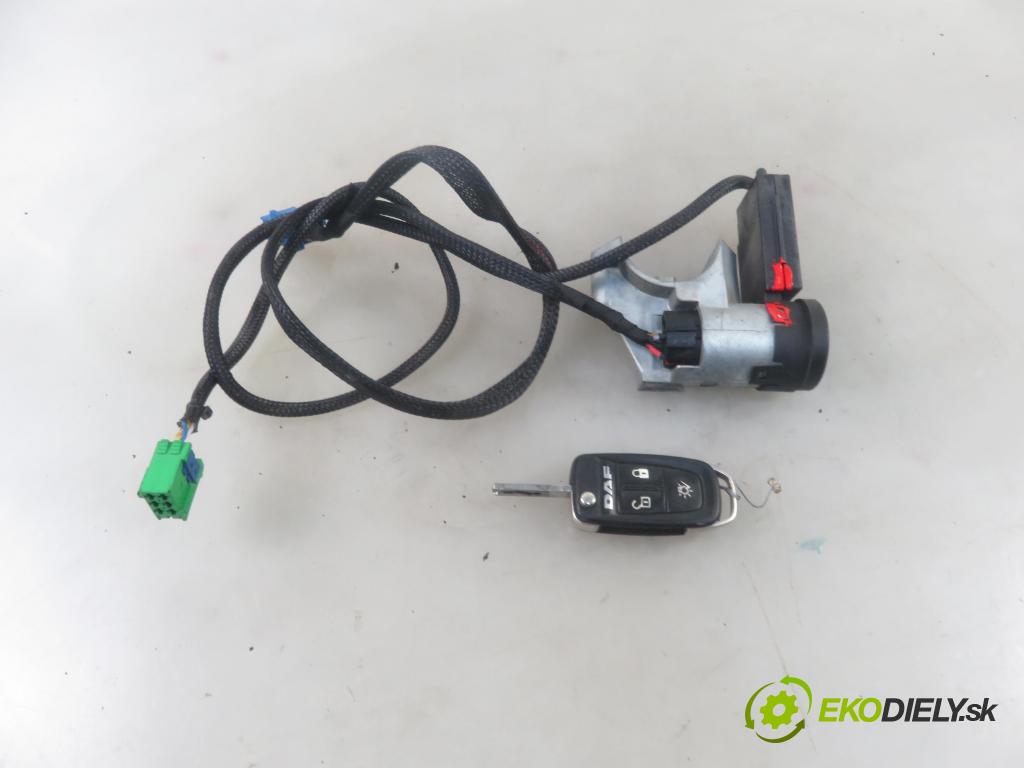 DAF CF CIĄGNIK SIODŁOWY 2018 355,00 FT 480 MX-13 355 H2 12902,00 spinačka 200169 (Spínacia skrinka a kľúč)