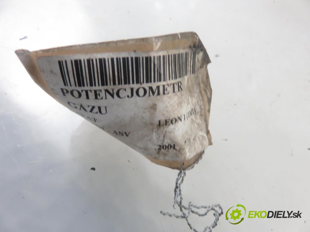 SEAT LEON (1M1) HB 2001 81,00 1.9 TDI 110 - ASV 1896,00 Potenciometer plynu 6Q1721503L (Pedále)