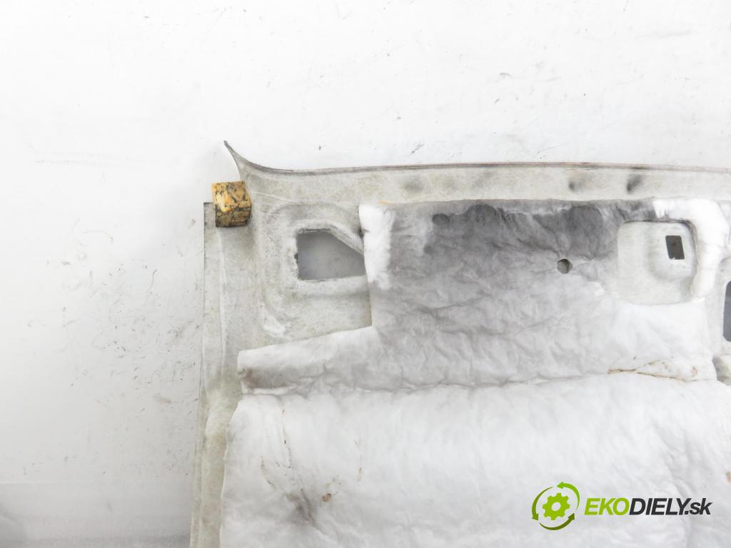 IVECO DAILY VI Furgon FURGON 2020 100,00 3.0 NaturalPower 136 - F1CFA401C 2998,00 Stropný tapacír  (Stropné tapacíre)