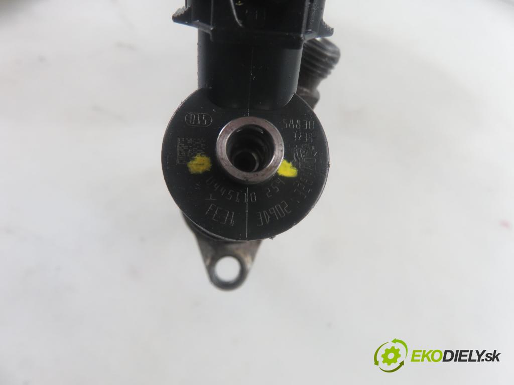 MAZDA 3 (BK) HB 2006 80,00 1.6 DI Turbo 109 - Y601 (PSA) 1560,00 vstrekovač 0445110259 (Vstrekovače)
