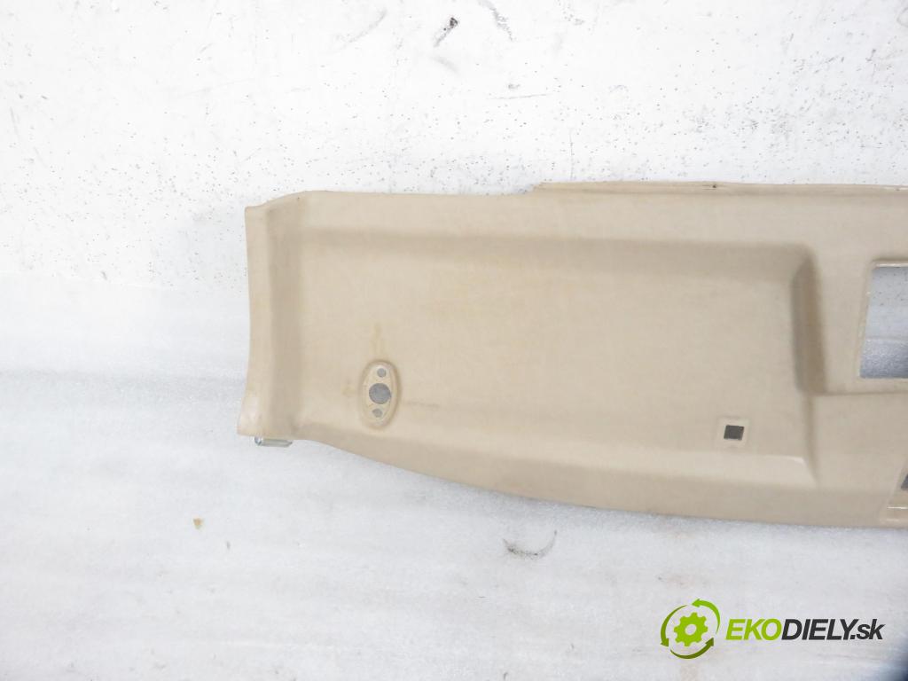 MERCEDES-BENZ Sedan (W124) SEDAN 1987 0,00 230 E (124.023) - M 102.982 2298,00 Stropný tapacír (Stropné tapacíre)