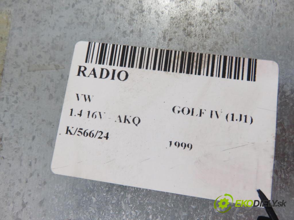 VW GOLF IV (1J1) HB 1999 55,00 1.4 16V 75 - AKQ 1390,00 RADIO