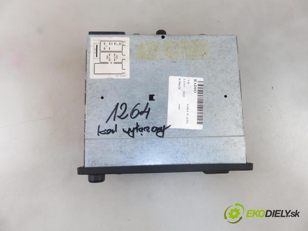 VW GOLF IV (1J1) HB 1999 55,00 1.4 16V 75 - AKQ 1390,00 RADIO